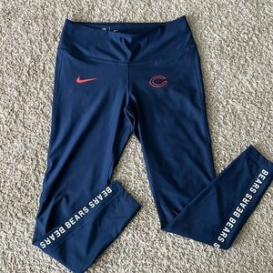 Nike Women's Chicago Bears NFL Dri-Fit Performance Athletic Leggings